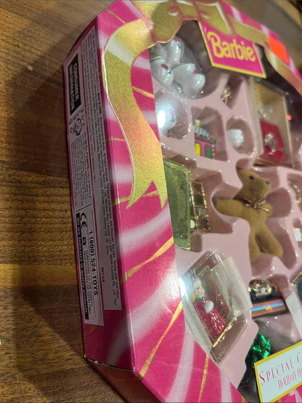 1998 Barbie Holiday Presents Mini Accessory Gift Set - Pink & Gold